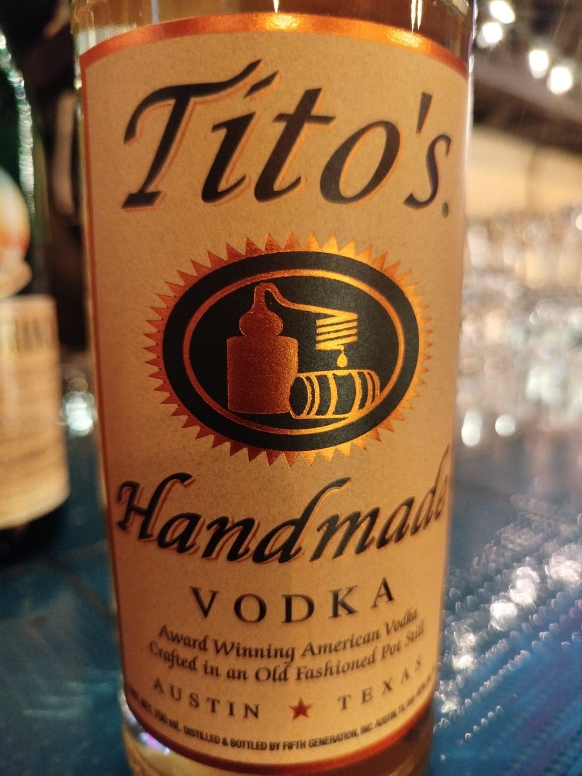 Botella Titos
