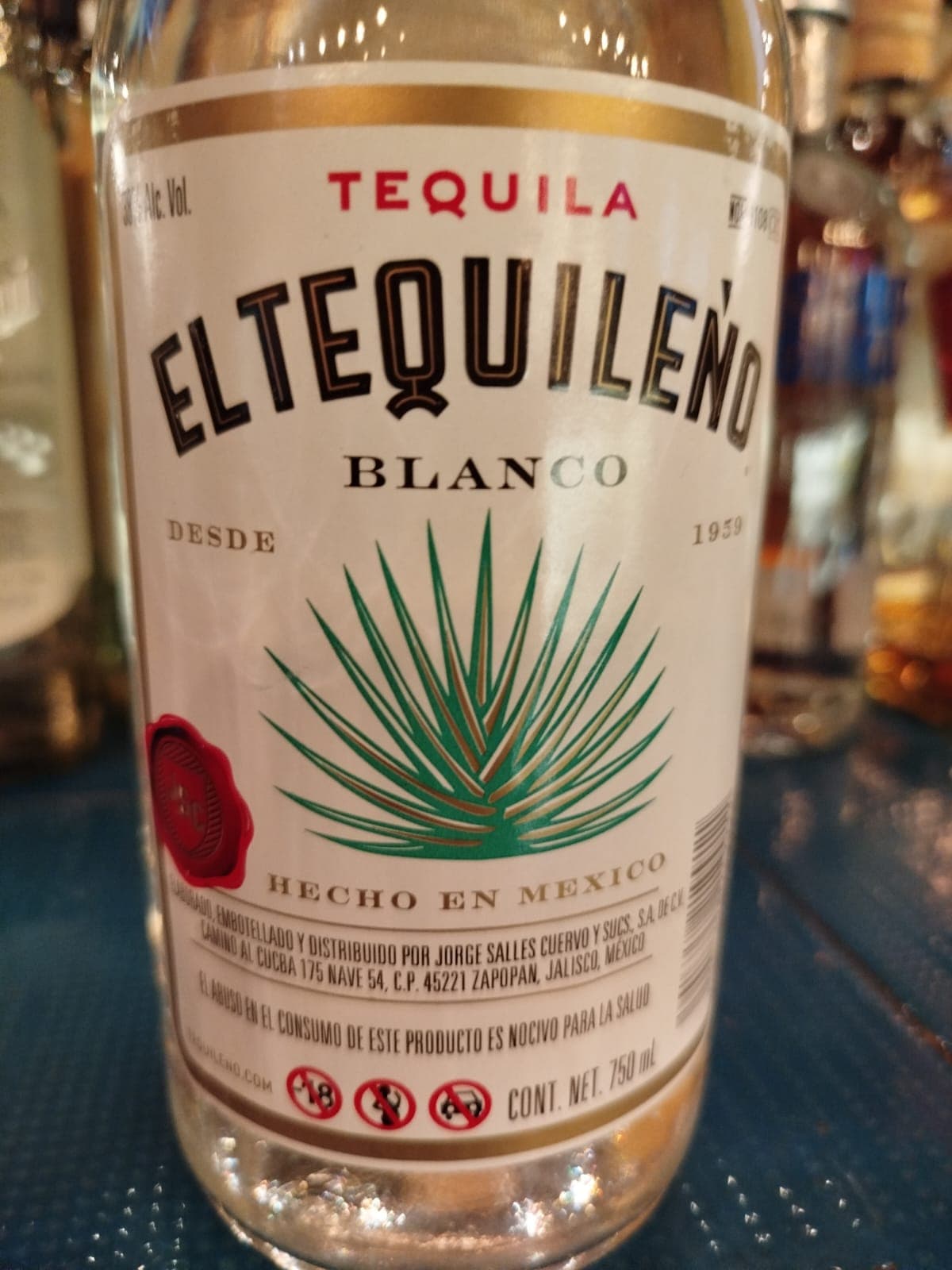 Botella Tequileño