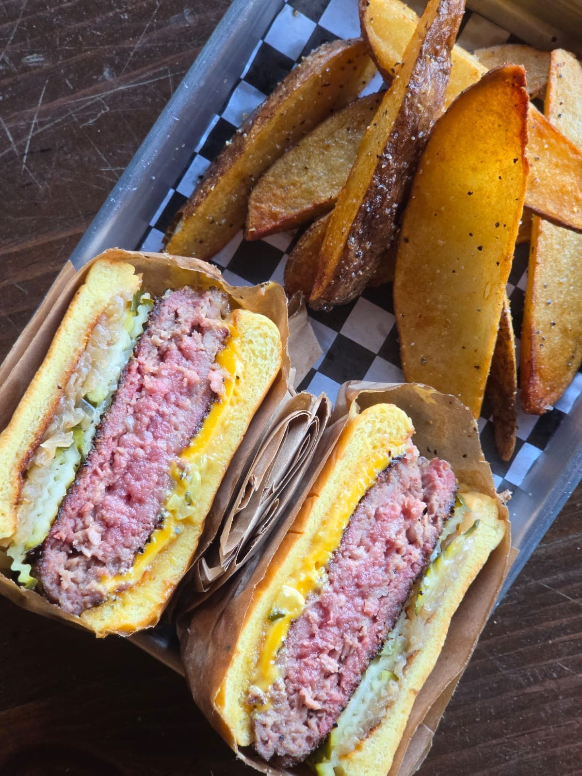 1/2 lb Burger